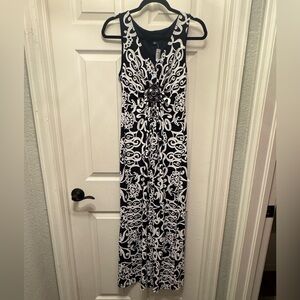 R & M Richards | Long black white dress w/ jewel-ornament center | 6 NEW w/tags